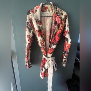 Sleeping on snow floral cardigan